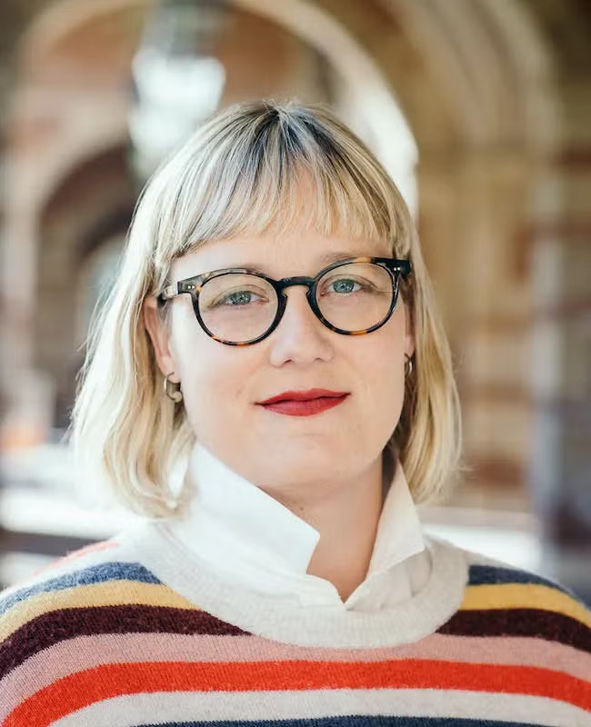 sarah-roberts